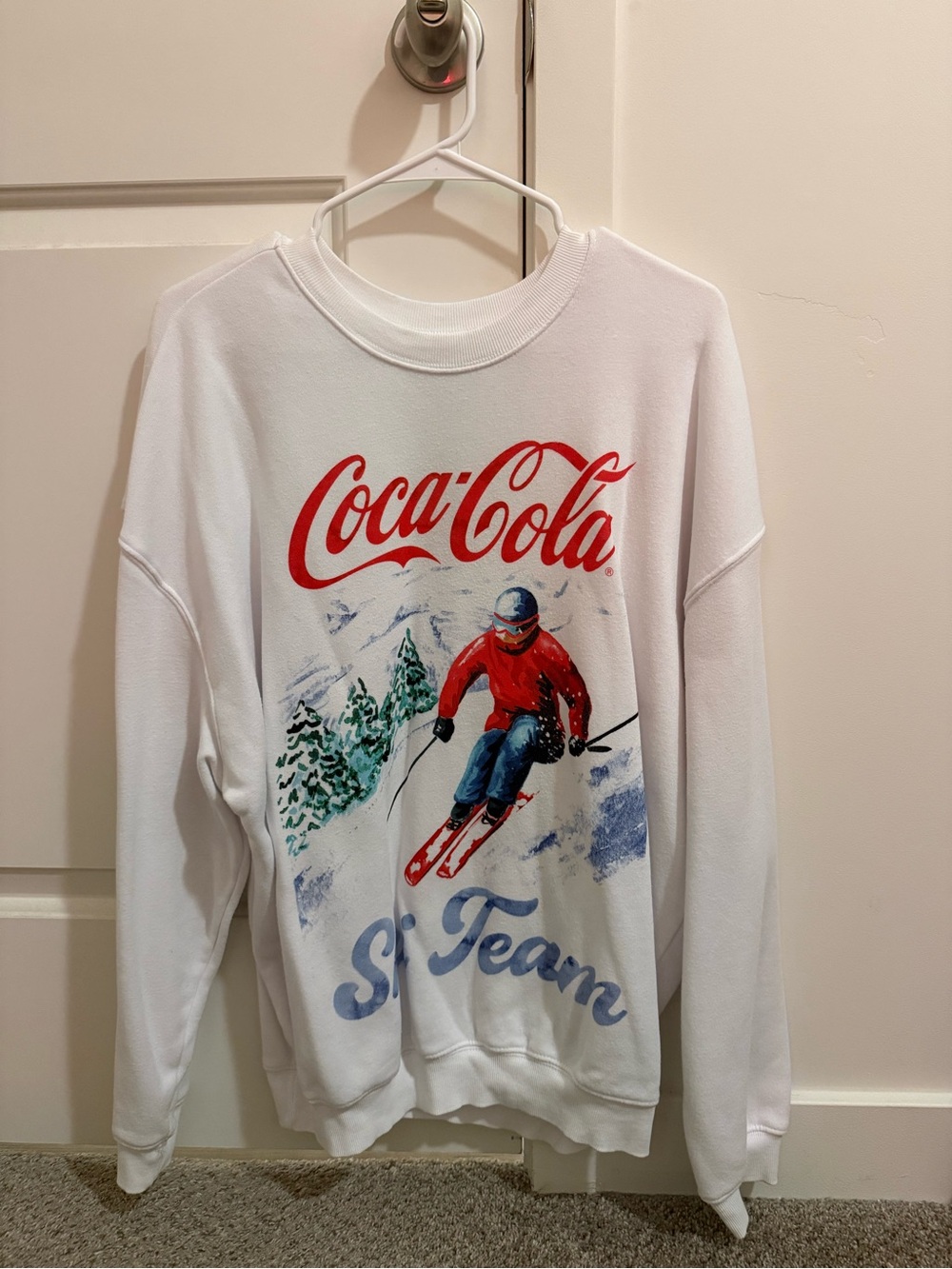Coca Cola White Crewneck Sweatshirt with Ski Team Graphic - Women’s